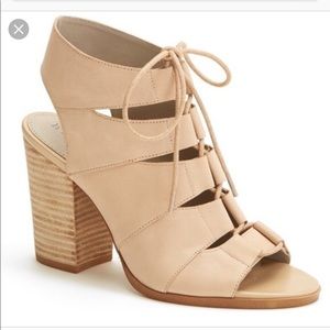 Hinge Block Heel Sandal Nude